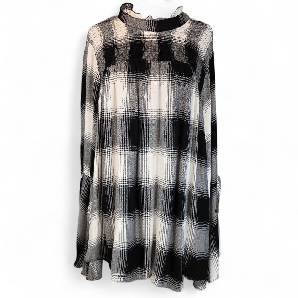 Lane Bryant Black White Plaid Smocked Neck Tunic Blouse Size 24 Plus Size Fall